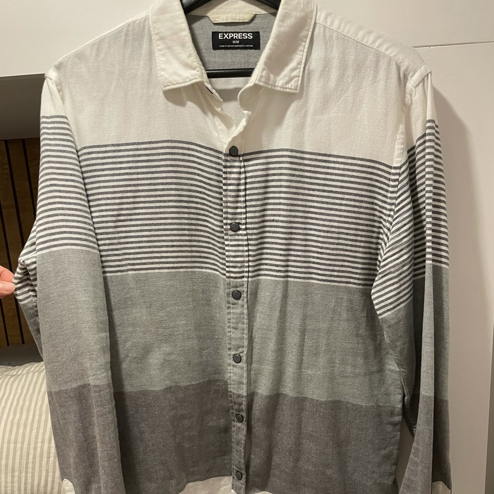 Final price! Mens express shirt